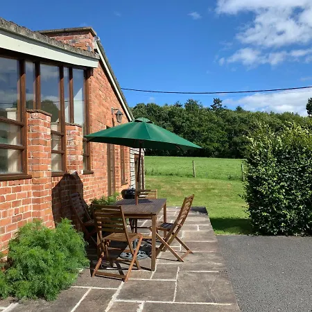 The Old Bull Pen Villa Abergavenny Exterior photo